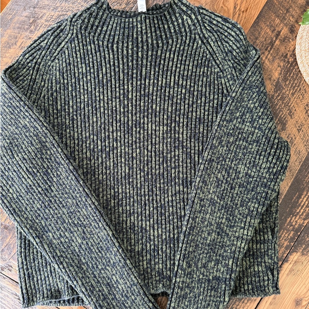 size large Lululemon Cotton-Cashmere Blend Mock Neck Sweater